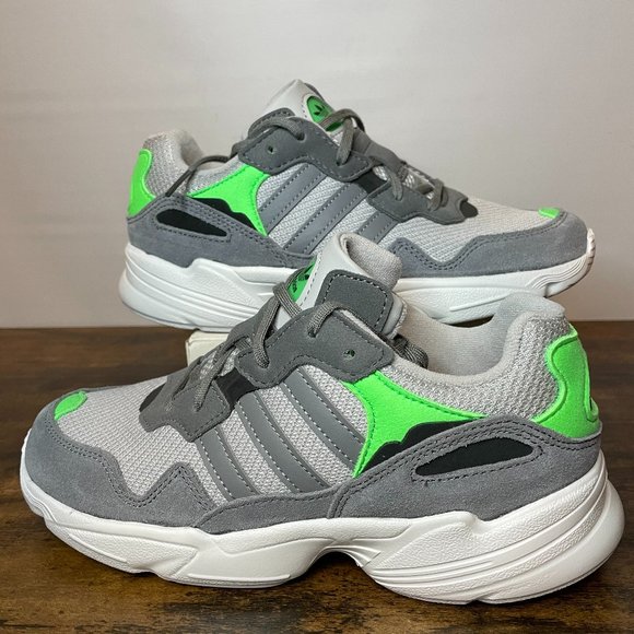 adidas yung shoes boys